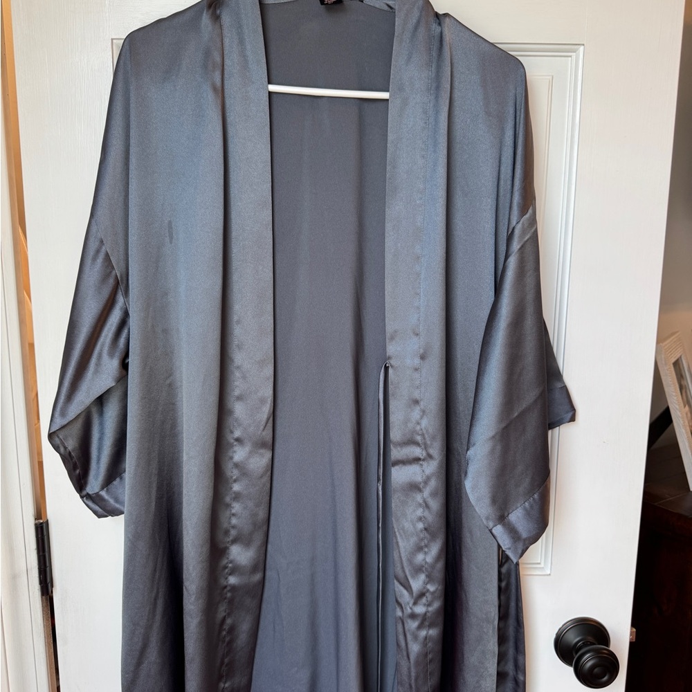 Women's Satin Open-Front Kimono Jacket - Gray